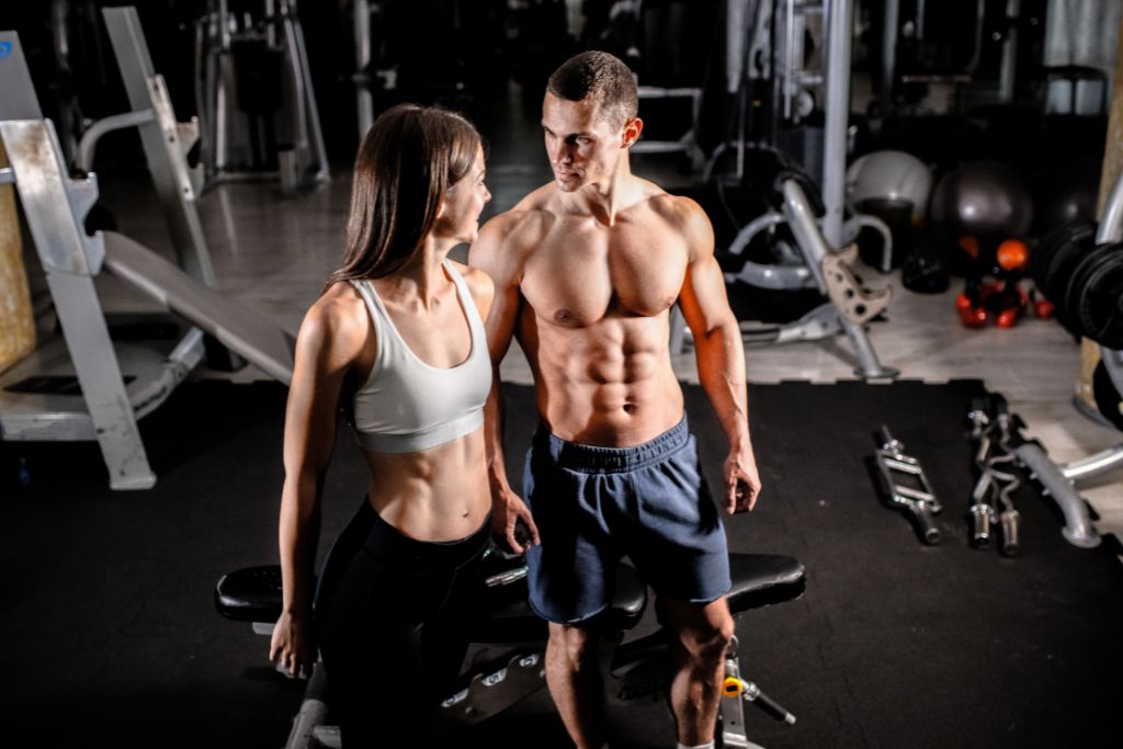 pareja gimnasio